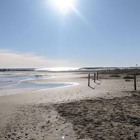 Nice Beachside 2-Bd Apt Near Barcelona Cunit Exteriör bild