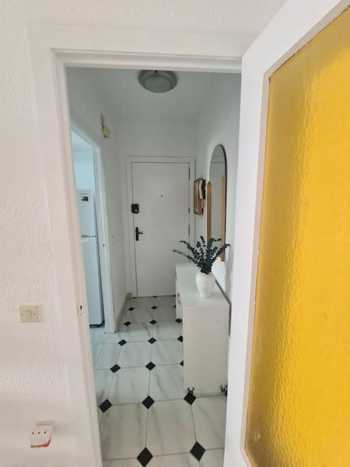 Nice Beachside 2-Bd Apt Near Barcelona Cunit Exteriör bild