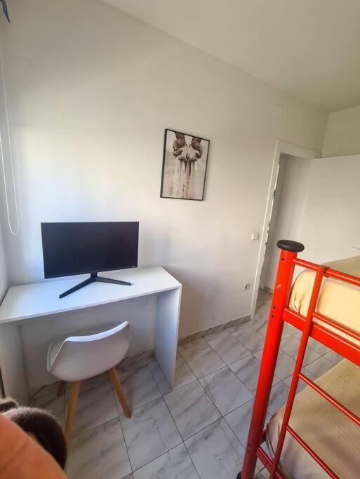 Nice Beachside 2-Bd Apt Near Barcelona Cunit Exteriör bild