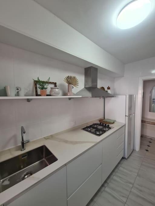 Nice Beachside 2-Bd Apt Near Barcelona Cunit Exteriör bild